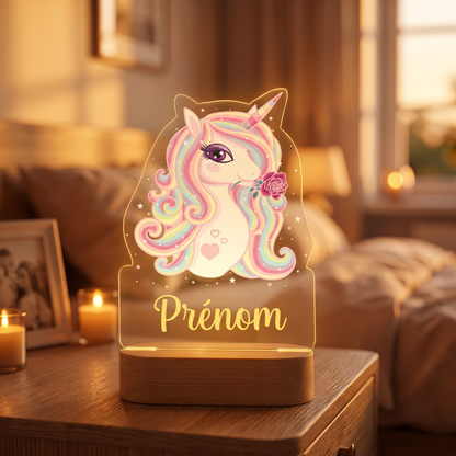Veilleuse personnalisée Licorne Rose en pléxiglas, ambiance chambre d'enfant chaleureuse